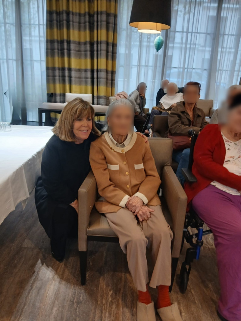 Un siècle de vie célébré à la Résidence Le Voltaire : Mme Françon Monique fête ses 100 ans !